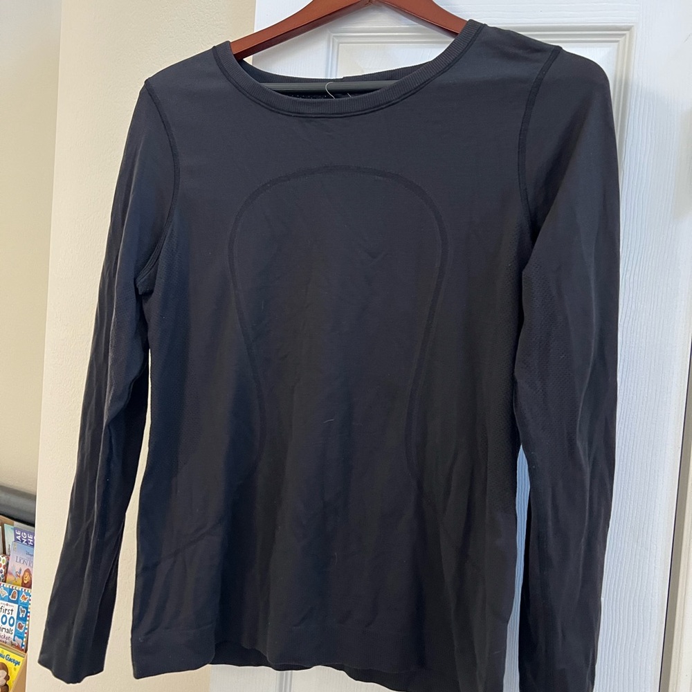 Lululemon Swiftly Tech Loose Fit Long Sleeve